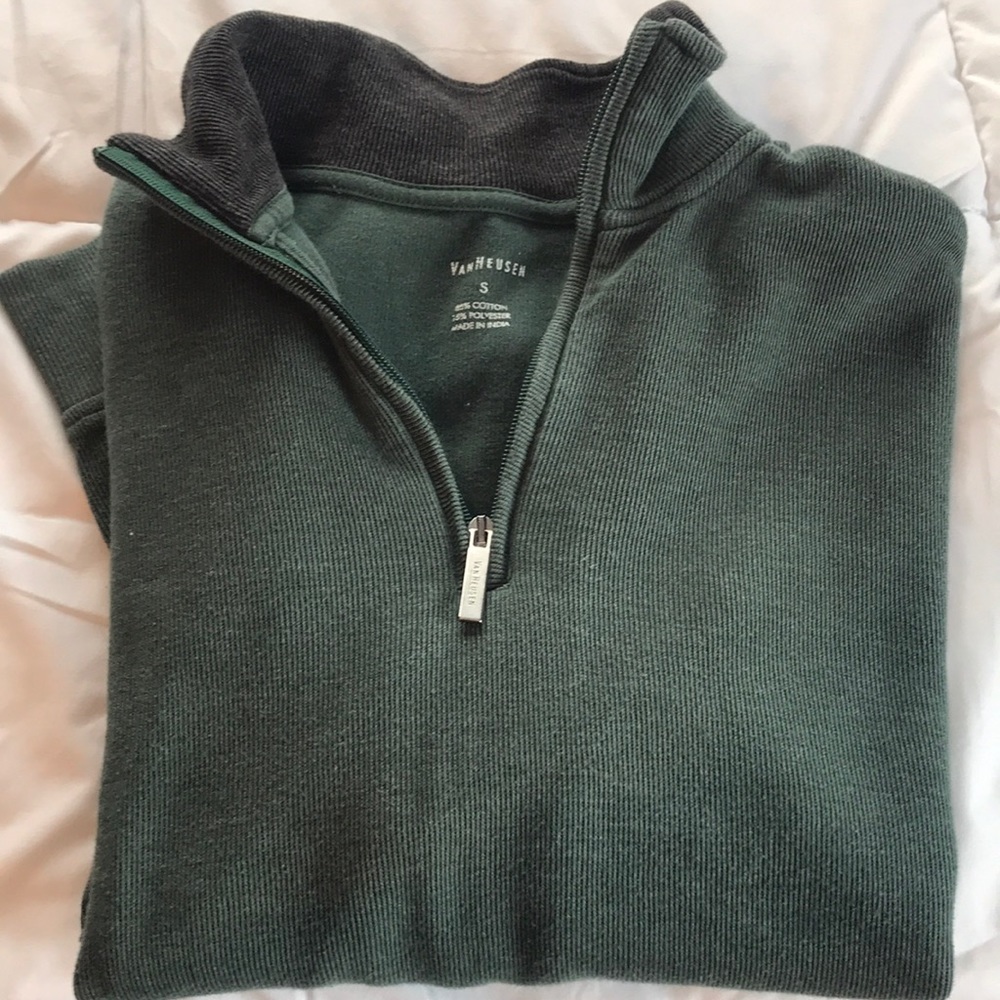 Van Heusen sweater